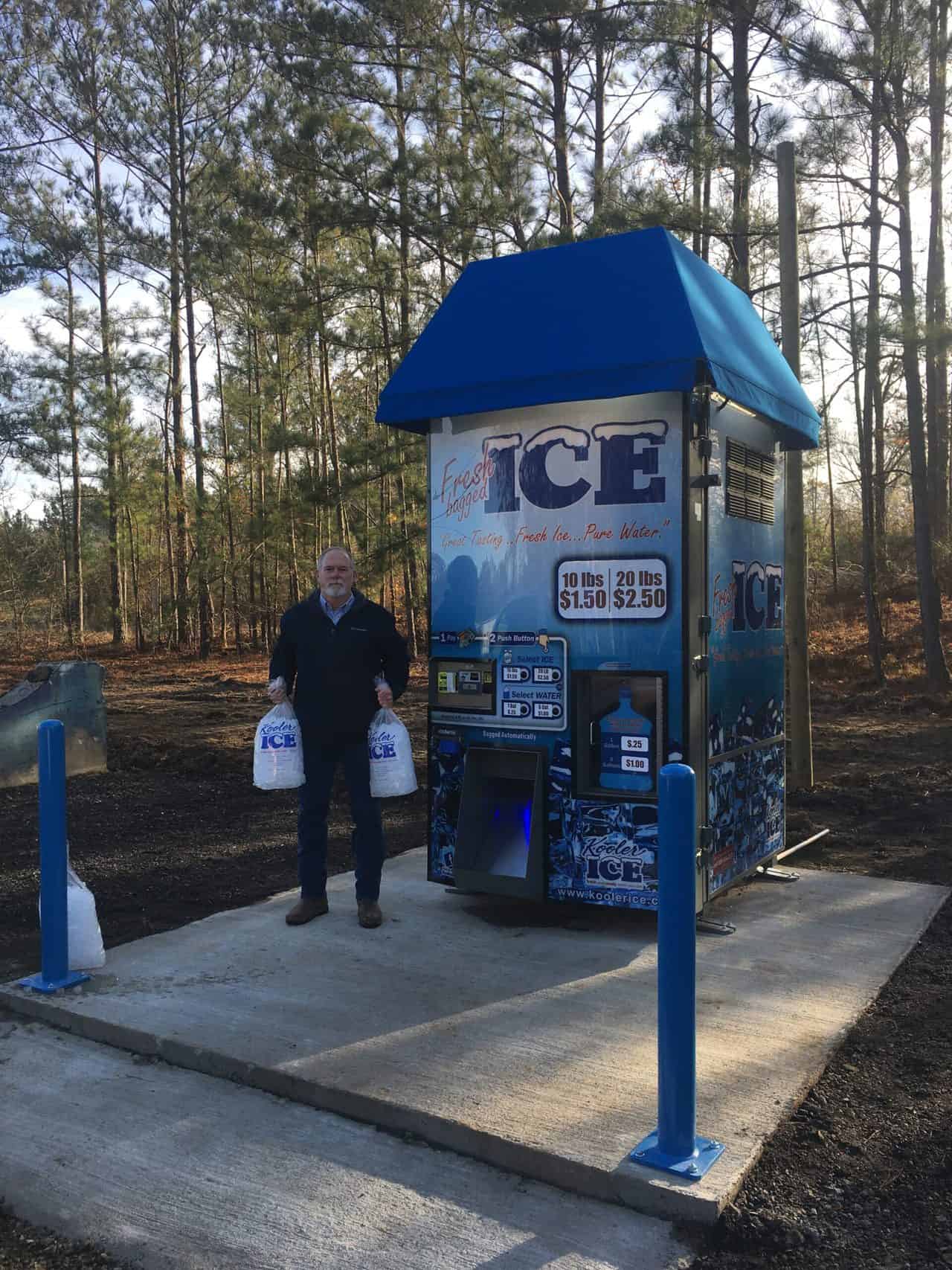 IM1000 ice and water vending machine owner Tim Thomas